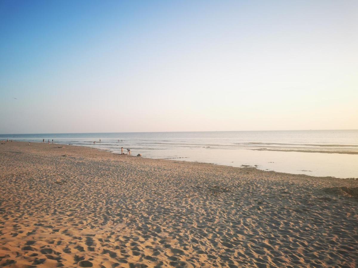 Appartement Vue Mer Au Pied De La Plage De ميرليمونت بلاج المظهر الخارجي الصورة